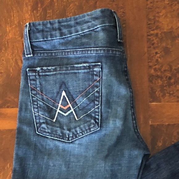 "A"-Pocket 7 For All Mankind Medium-Wash Jeans - Picture 3 of 8